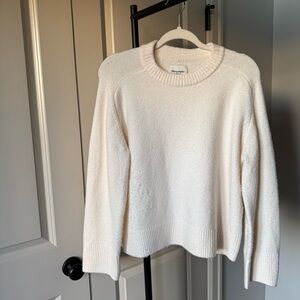 Abercrombie & Fitch Cream Sweater Soft Knit Cropped Relaxed Fit Size Small